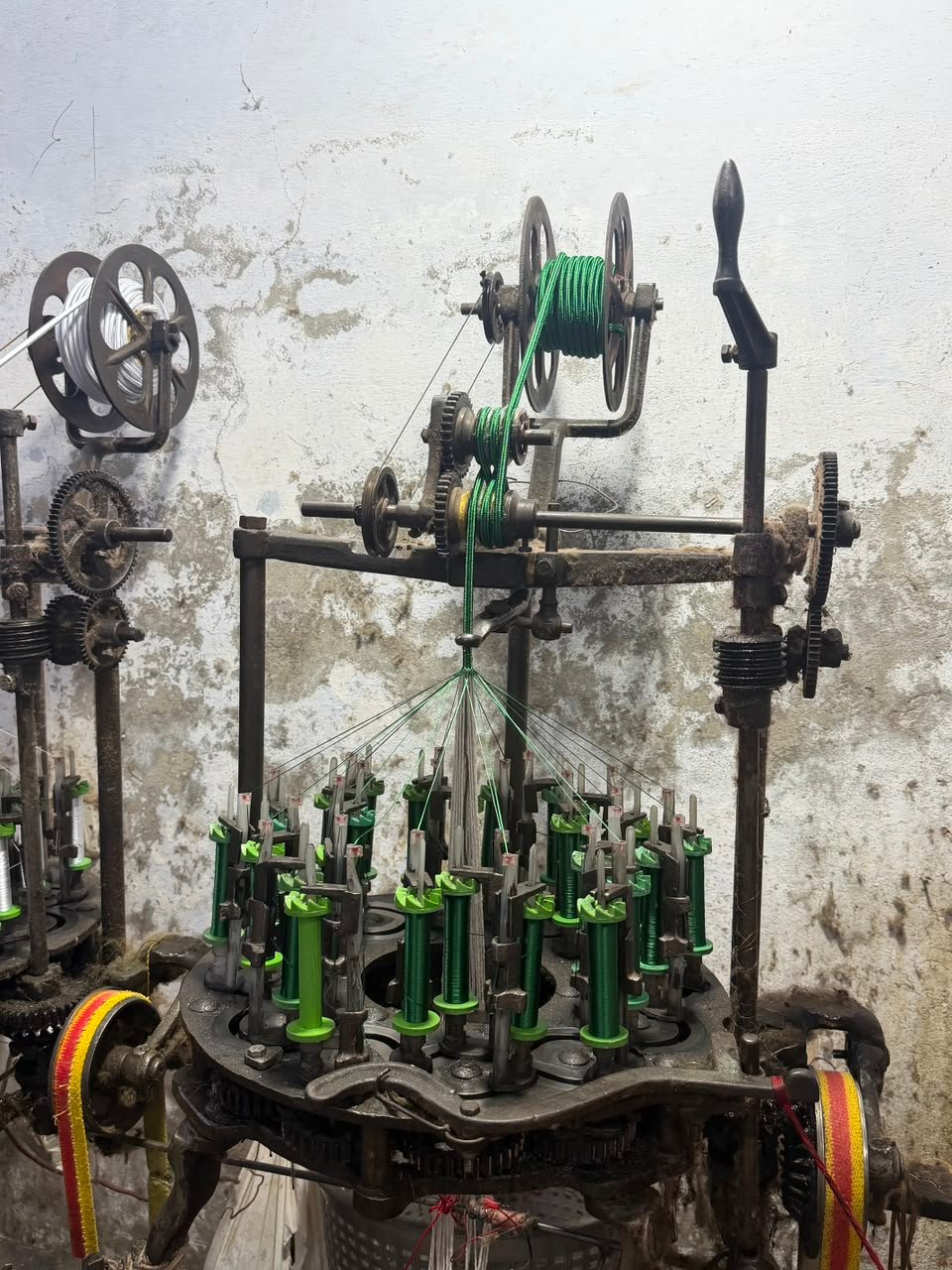 Regalia Embroidery factory floor photo 34