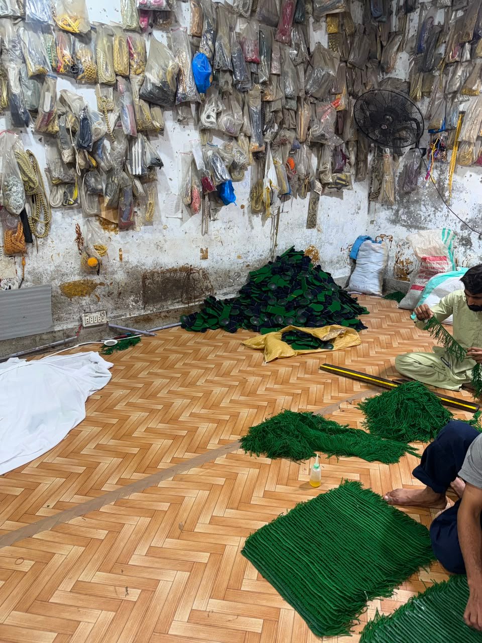 Regalia Embroidery factory floor photo 45